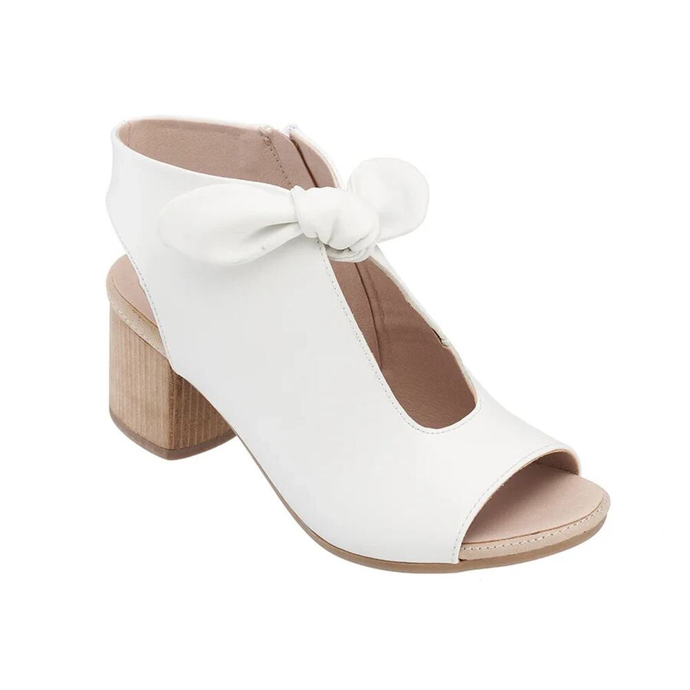 GC Shoes Women's Kimora Knot Detail Block Heel Dress Sandals, White Size 8.5M